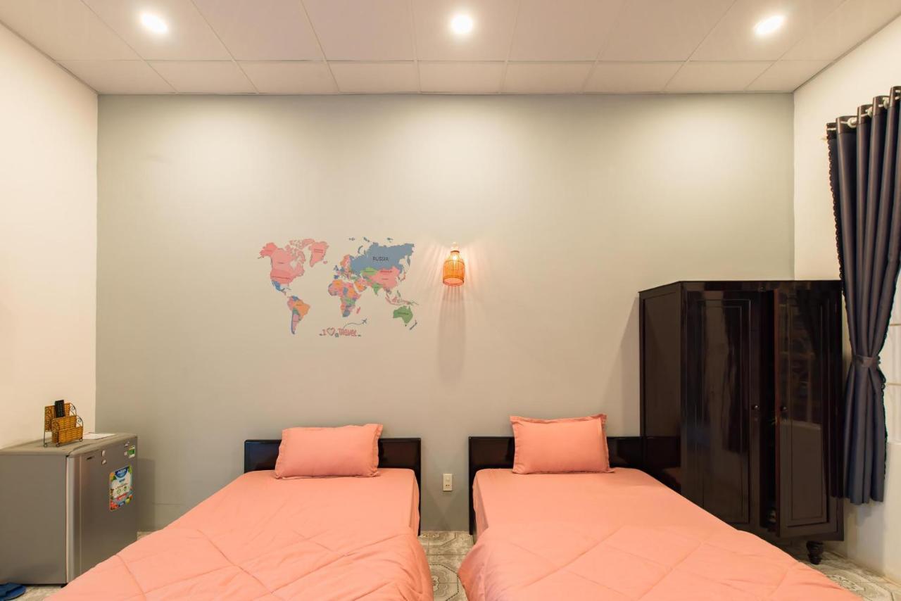 V3 Hostel Nha Trang Esterno foto