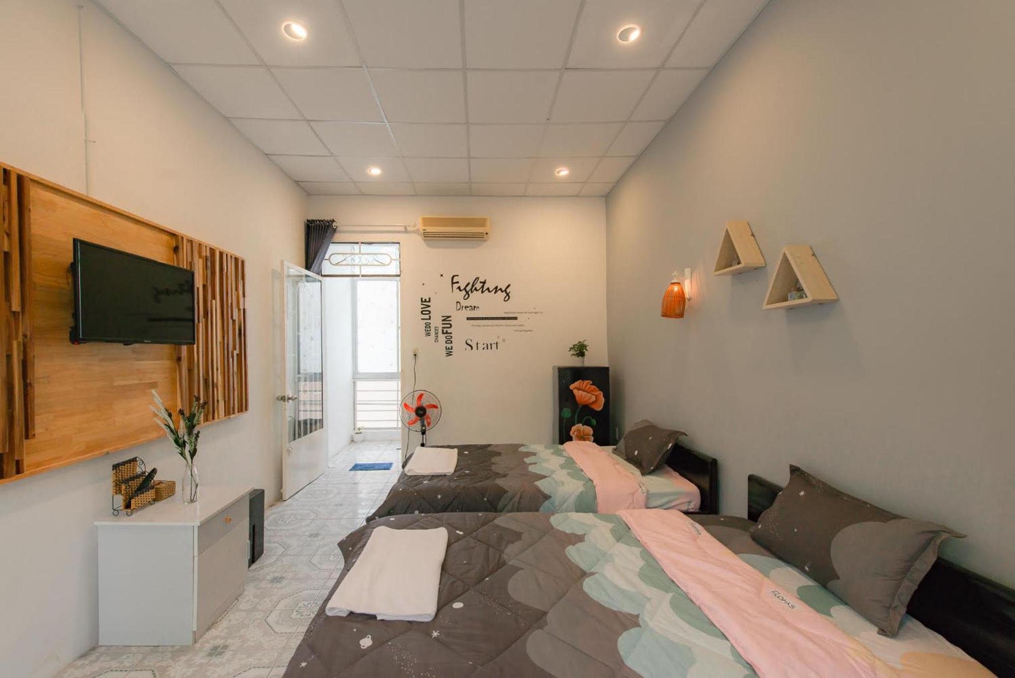 V3 Hostel Nha Trang Esterno foto